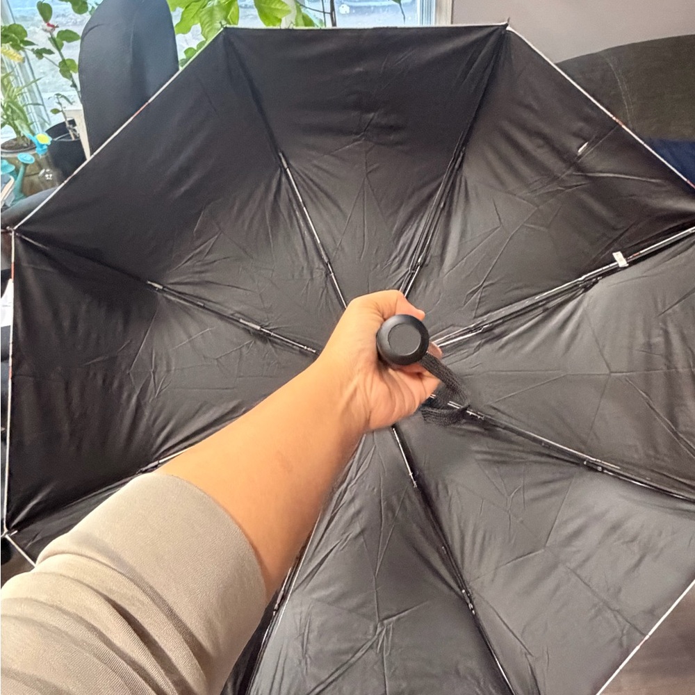 Hello Kitty - white Folding Umbrella - Picture 6 of 10